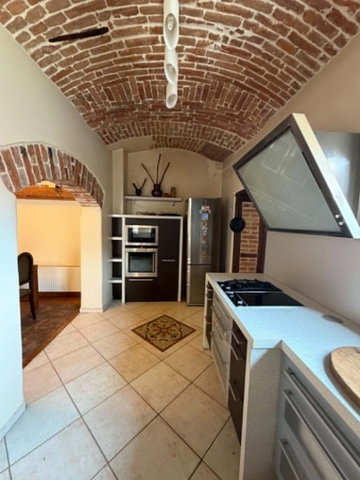 Eladó családi ház, Kőszegen 129.9 M Ft, 6 szobás
