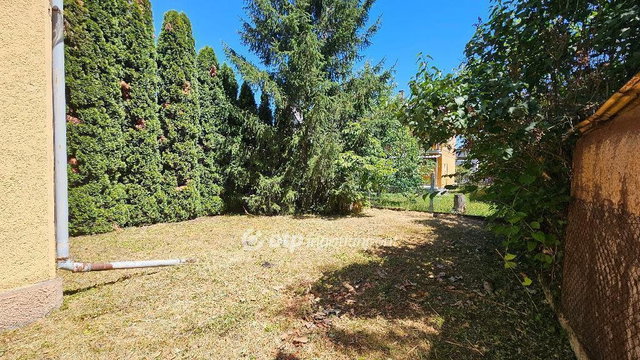 Eladó nyaraló, Mezőkövesden 25 M Ft, 2+2 szobás