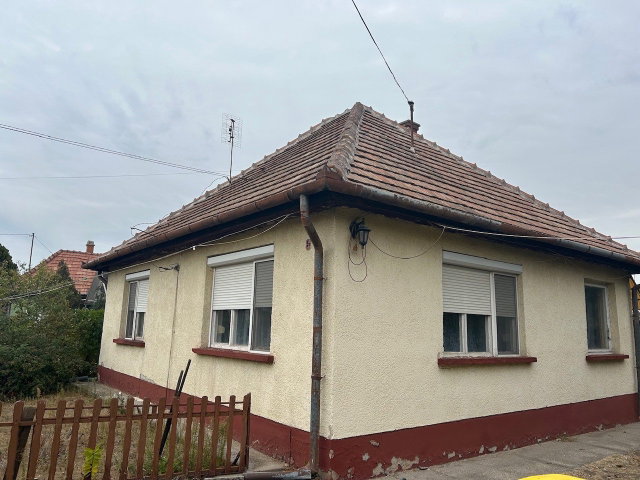 Eladó családi ház, Inárcson 49.9 M Ft, 2 szobás