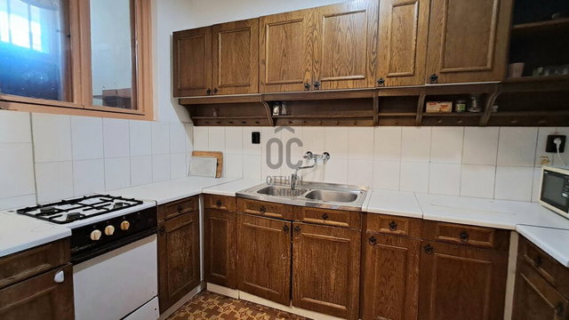 Eladó téglalakás, Budapesten, VI. kerületben 98 M Ft, 2 szobás