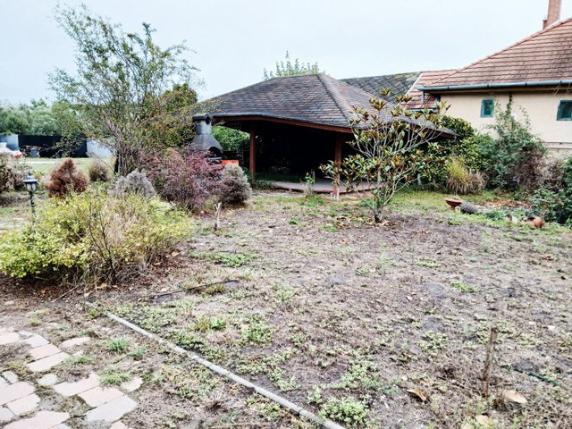 Eladó családi ház, Dabason 99 M Ft, 5 szobás