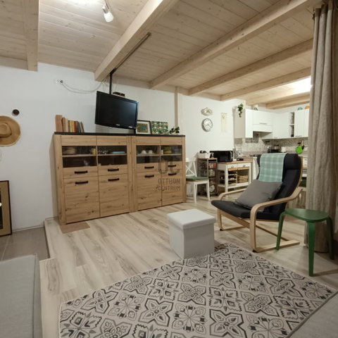 Eladó családi ház, Homokkomáromon 29.9 M Ft, 2 szobás