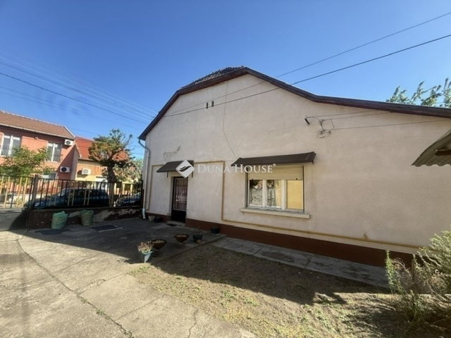 Eladó családi ház, Budapesten, XX. kerületben 65.9 M Ft