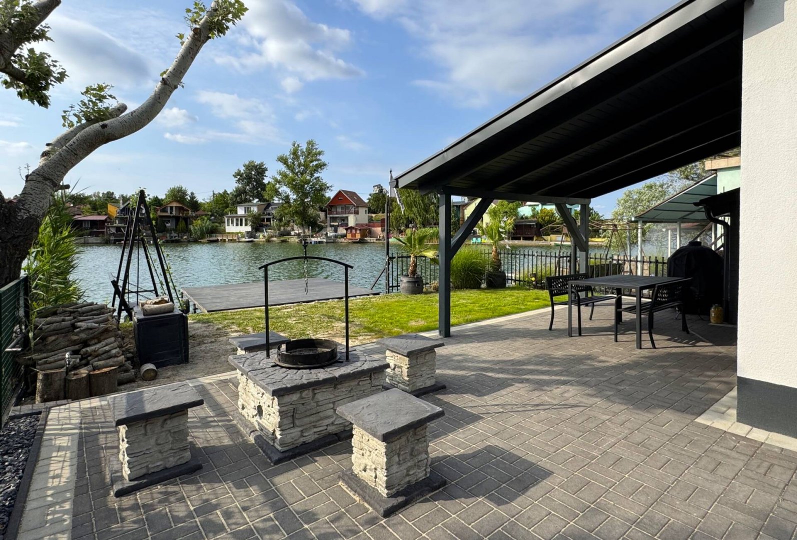 2 bed · 48m² · 56.990.000 ft