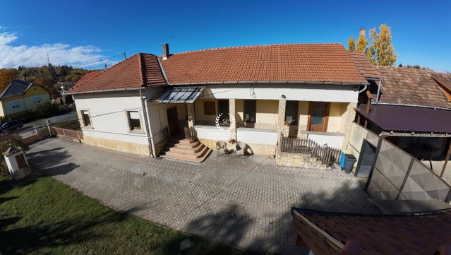 Eladó családi ház, Ózdon, Bólyai Farkas utcában 29.99 M Ft