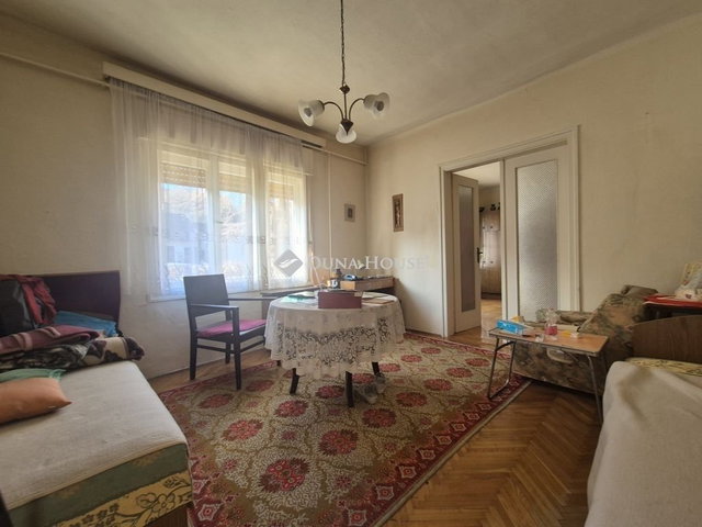 Eladó családi ház, Zamárdiban 52 M Ft, 3 szobás