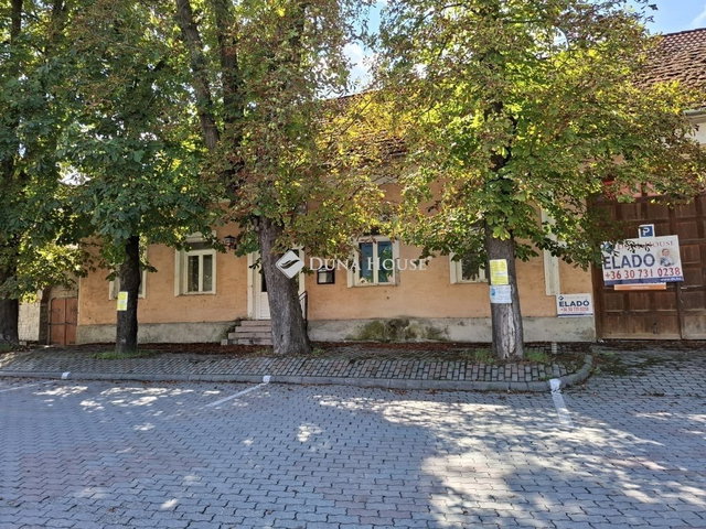 Eladó üzlethelyiség, Dömösön 134.9 M Ft, 12 szobás