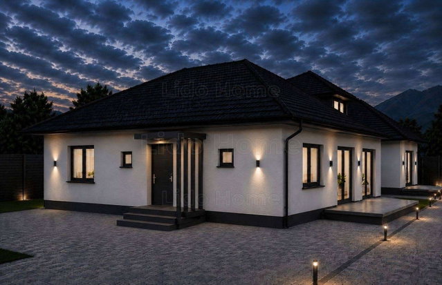 Eladó családi ház, Siófokon 89 M Ft, 4 szobás
