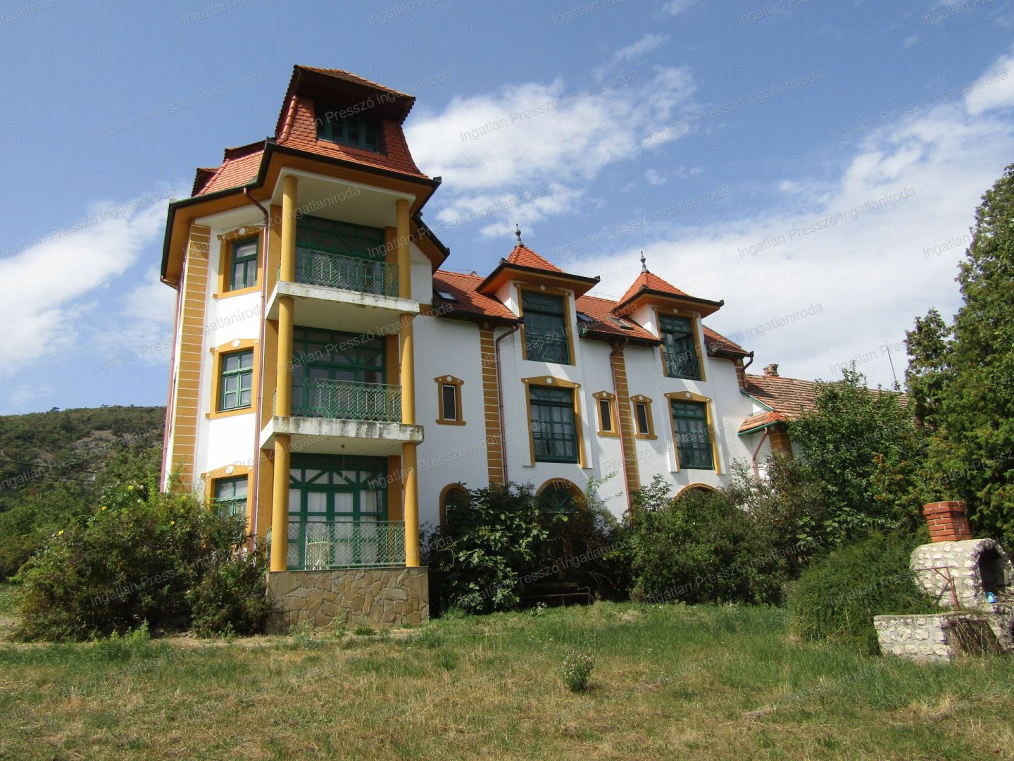 Családi ház · 7 hálószoba · 833 m² · 349.000.000 Ft
