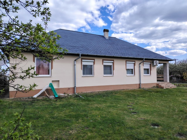 Eladó családi ház, Nagytályán 90 M Ft, 4 szobás