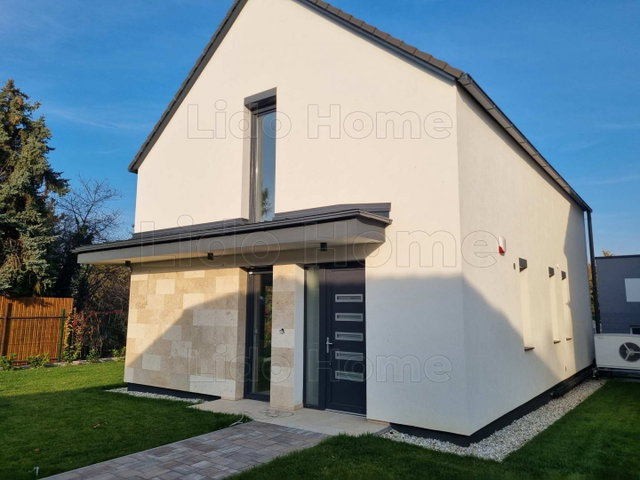 Eladó családi ház, Siófokon 149 M Ft, 4 szobás