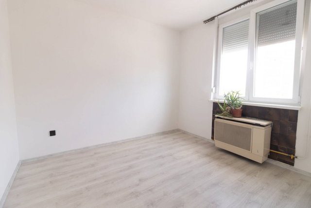 Eladó téglalakás, Budapesten, XX. kerületben 53.9 M Ft, 2 szobás