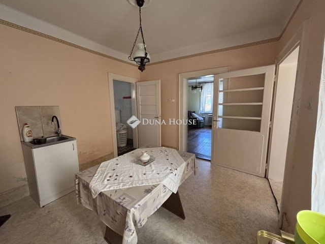 Eladó családi ház, Rábapatyon 28.9 M Ft, 2 szobás