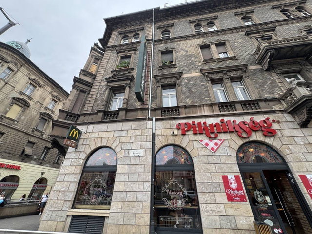 Eladó téglalakás, Budapesten, VII. kerületben 114.99 M Ft