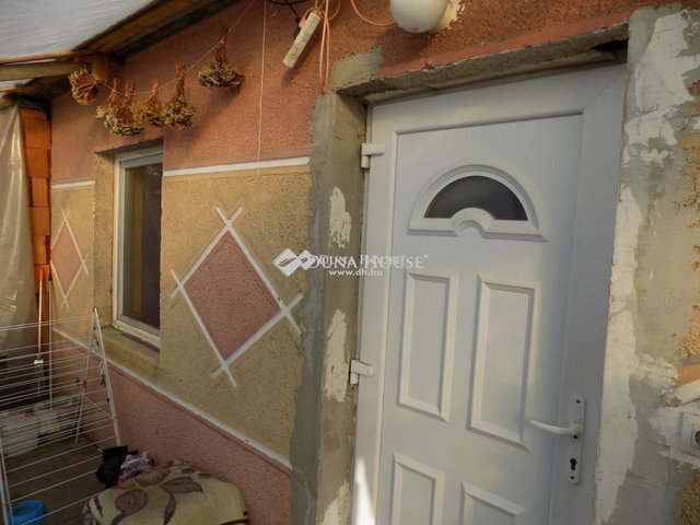 Eladó családi ház, Bocskaikerten 18.5 M Ft, 3 szobás