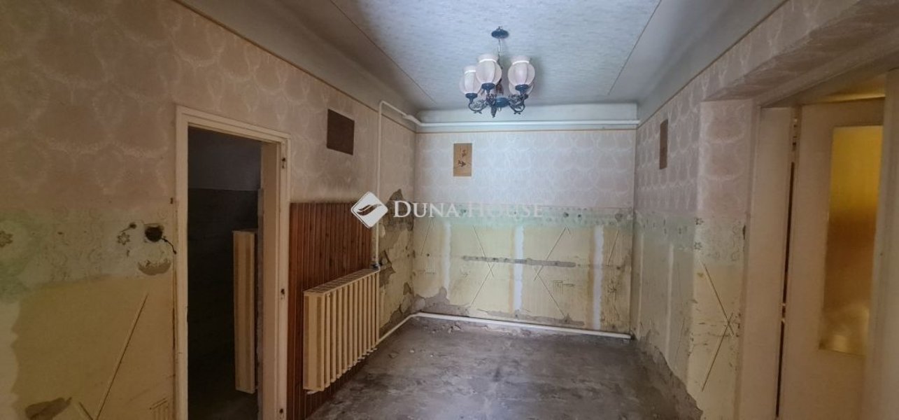 4 hálószoba · 180 m² · 83.000.000 Ft