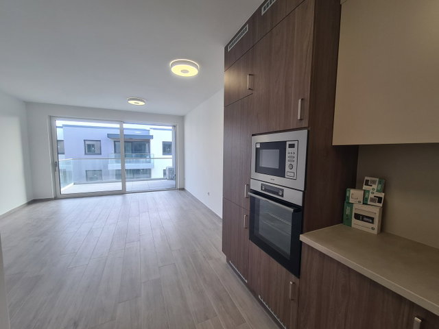 Kiadó téglalakás, albérlet, Győrött 455 E Ft / hó, 4 szobás