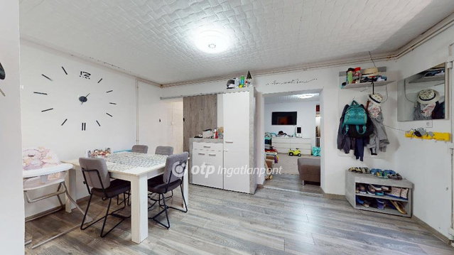 Eladó családi ház, Piricsen 19 M Ft, 1+2 szobás