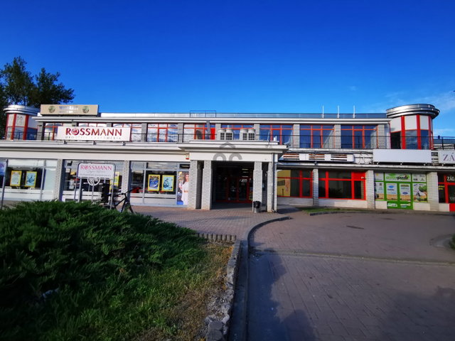 Kiadó üzlethelyiség, Szigetszentmiklóson 211 E Ft / hó