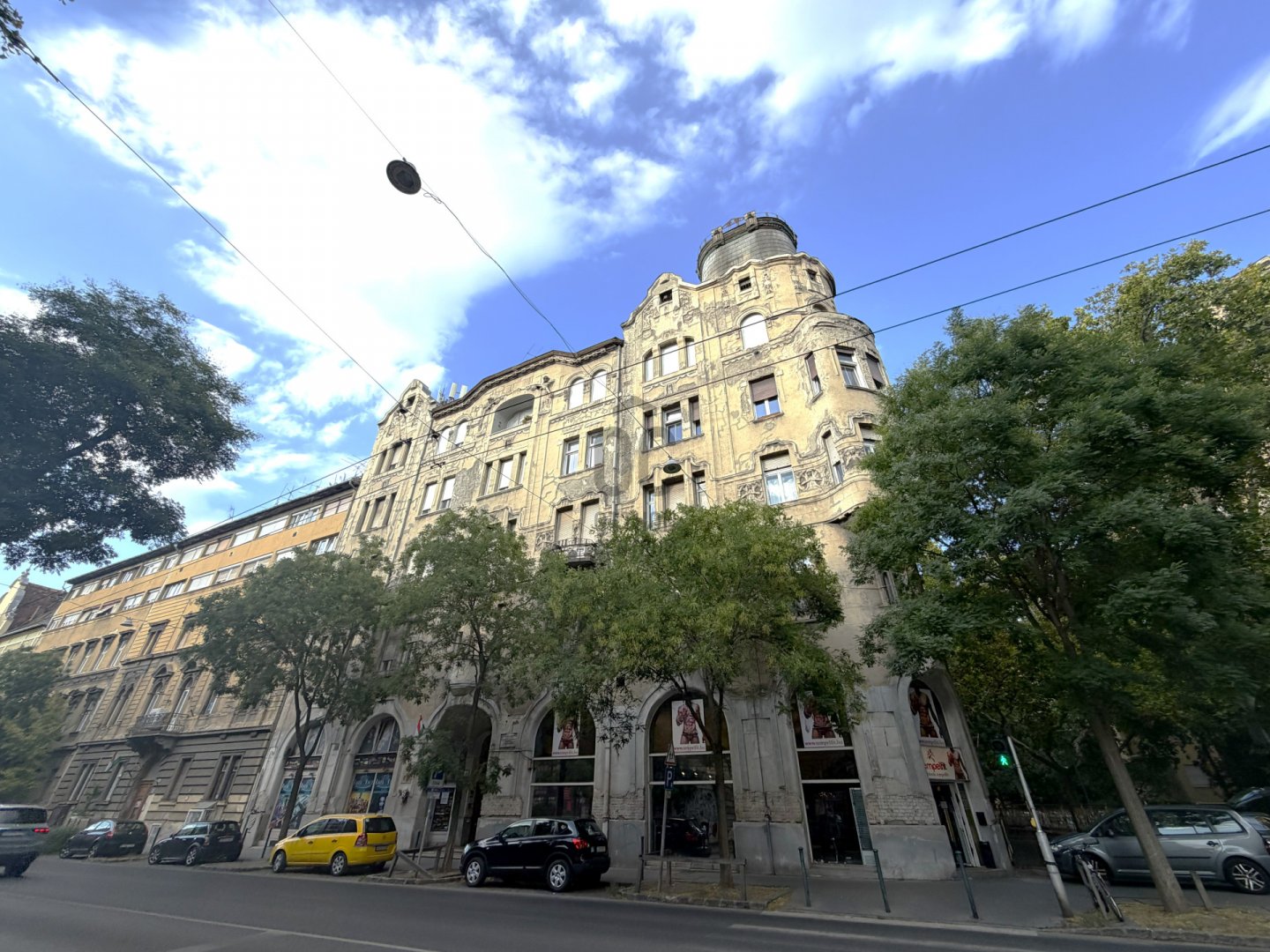 3 bed · 84m² · 149.900.000 ft