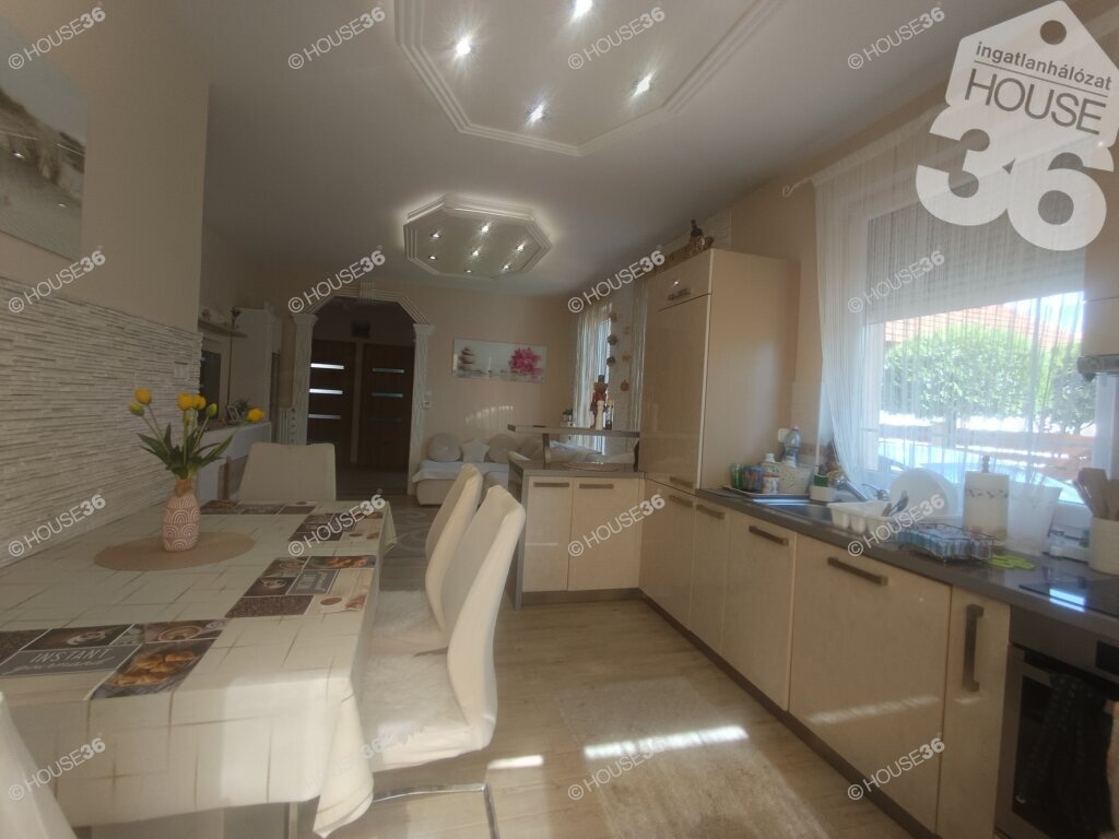Családi ház · 4 hálószoba · 82 m² · 109.990.000 Ft