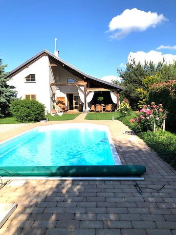 Eladó családi ház, Fertődön 140.91 M Ft, 4+2 szobás