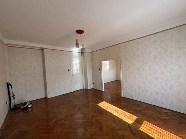 Eladó családi ház, Polgáron 26.7 M Ft, 2 szobás