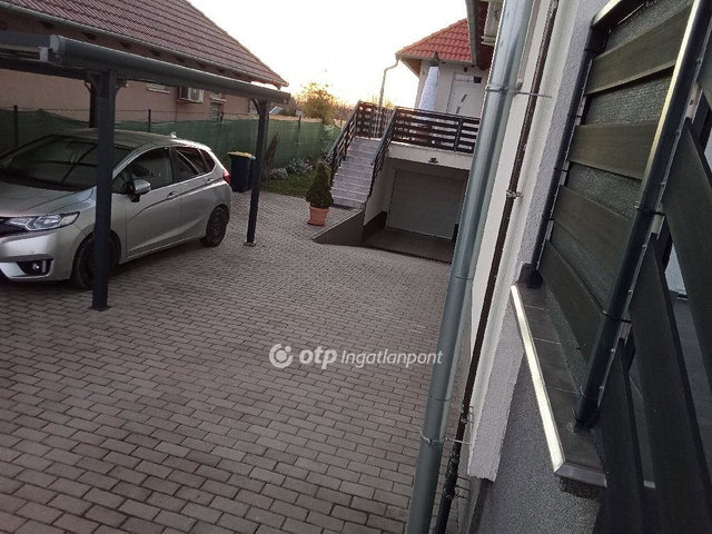 Eladó ikerház, Érden 91.9 M Ft, 2 szobás / költözzbe.hu