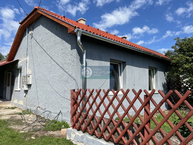 Eladó családi ház, Sajókazán 14.9 M Ft, 5 szobás