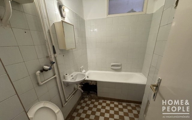 Eladó téglalakás, Hódmezővásárhelyen 39 M Ft, 2 szobás