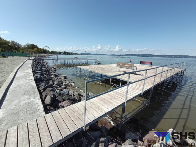 Eladó ikerház, Balatonlelleén 156 M Ft, 4 szobás