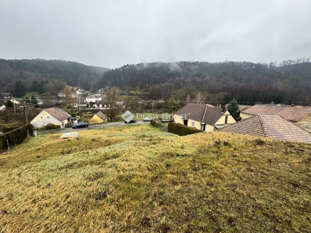 Eladó telek, Városlődön 28 M Ft / költözzbe.hu