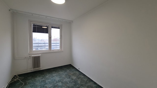 Kiadó panellakás, albérlet, Dunaújvárosban 130 E Ft / hó