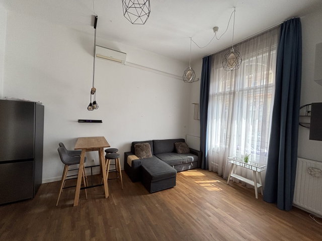 Eladó téglalakás, Budapesten, IX. kerületben 89.9 M Ft, 2 szobás