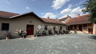 Eladó családi ház