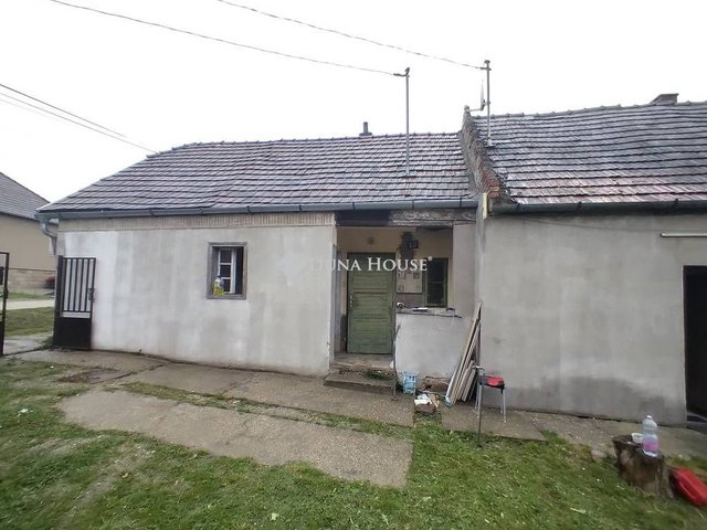 Eladó családi ház, Nagyorosziban 20 M Ft, 3 szobás
