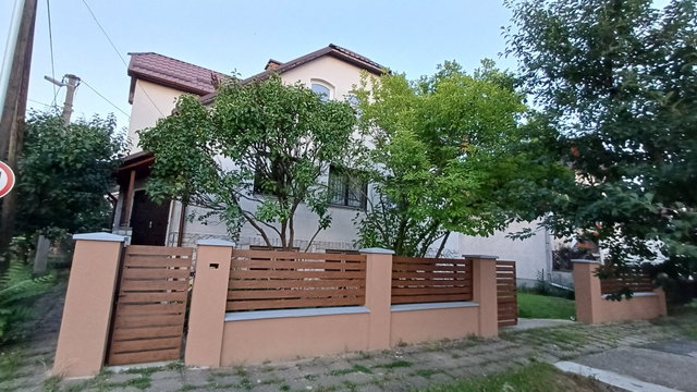 Eladó családi ház, Miskolcon 120 M Ft, 6 szobás