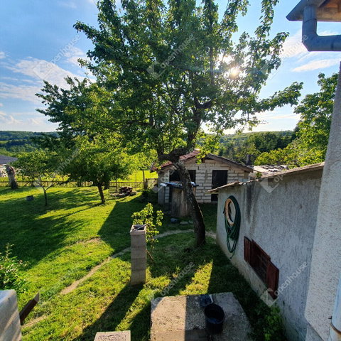 Eladó nyaraló, Nagybakónakon 9.9 M Ft, 2 szobás