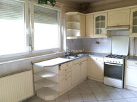 Kiadó téglalakás, albérlet, Debrecenben 250 E Ft / hó, 5 szobás