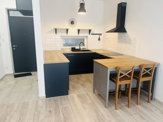 Kiadó téglalakás, albérlet, Tatán 230 E Ft / hó, 1+1 szobás