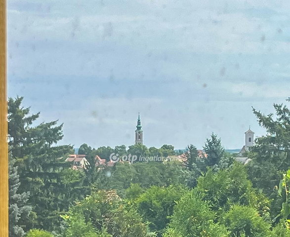 Eladó sorház, Szentendrén 108 M Ft, 2+1 szobás