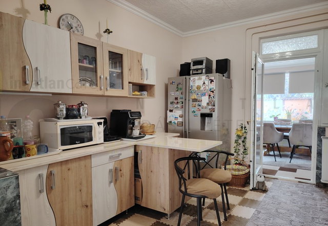 Eladó családi ház, Mórahalmon 129.99 M Ft, 6 szobás