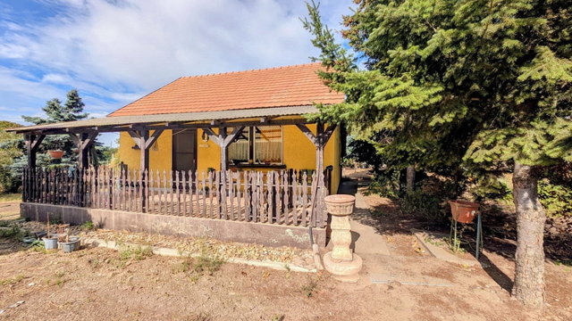 Eladó családi ház, Kecskeméten 46 M Ft, 2 szobás