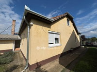 Eladó családi ház, Szorgalmatoson 29 M Ft, 3+2 szobás