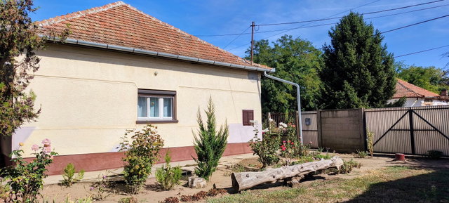 Eladó családi ház, Újkígyóson 25 M Ft, 3 szobás