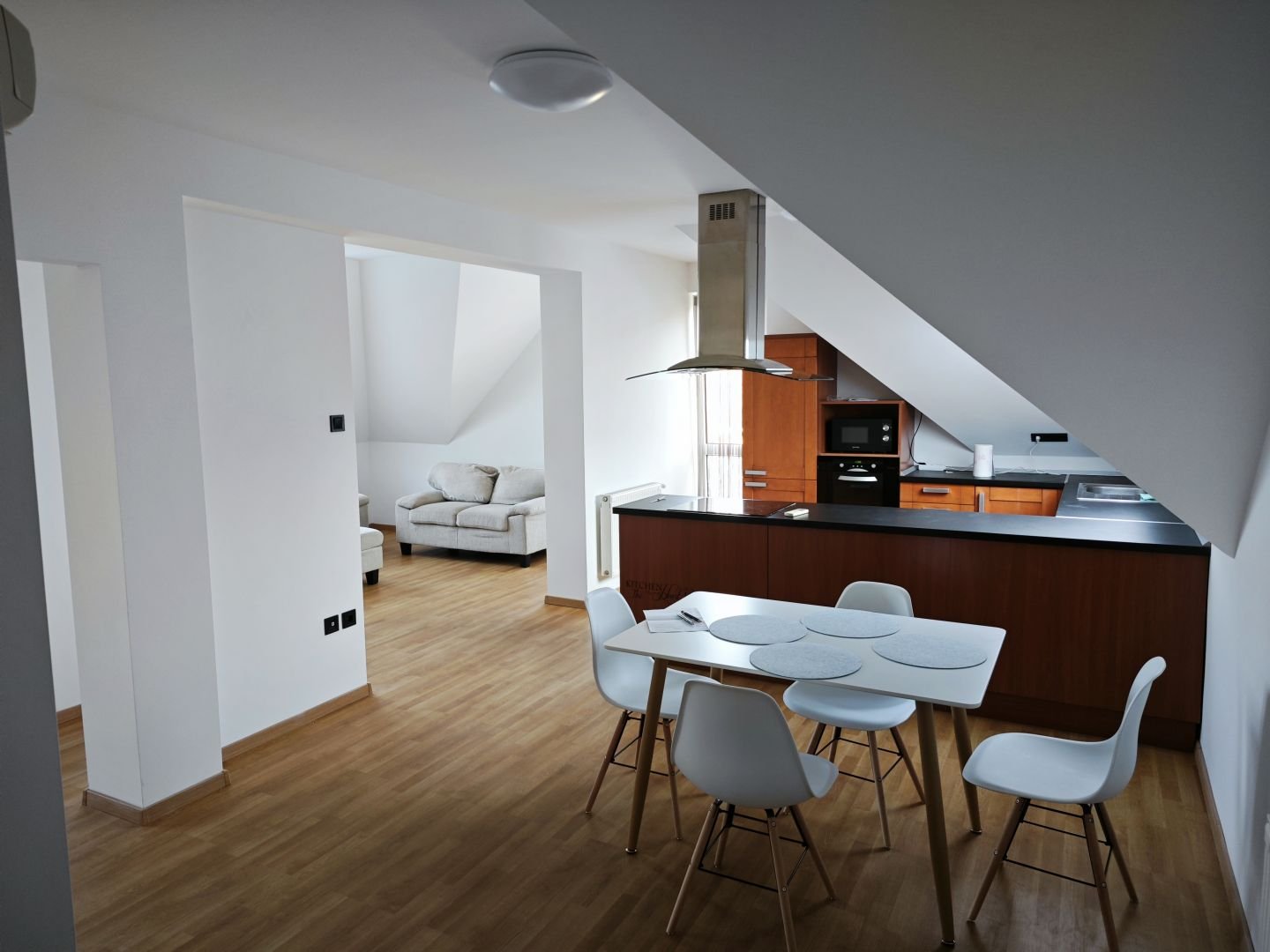 2 bed · 60m² · 230.000 ft