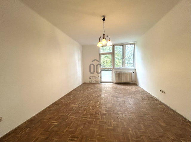 Eladó téglalakás, Tatabányán 32.99 M Ft, 2 szobás
