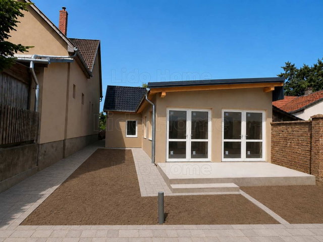 Eladó családi ház, Kaposváron 51.99 M Ft, 3 szobás