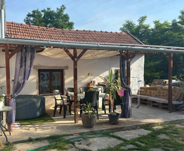 Eladó családi ház, Törökszentmiklóson 34.9 M Ft, 3 szobás