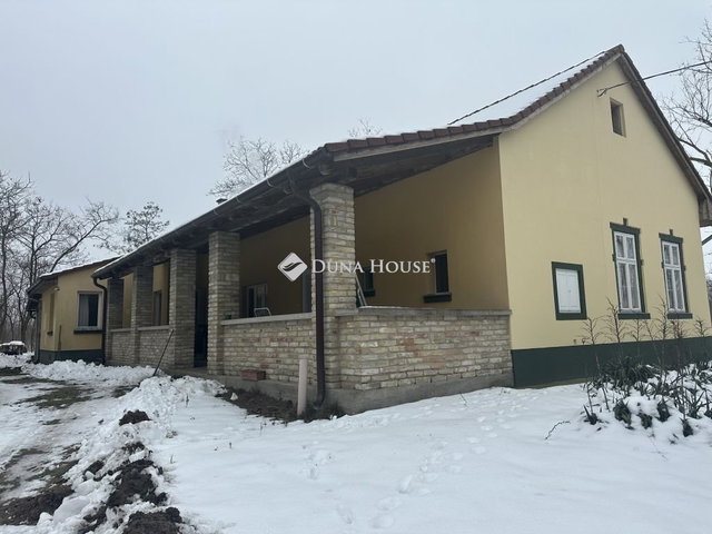 Eladó mezogazdasagi ingatlan, Lajosmizsén 89.99 M Ft, 5 szobás